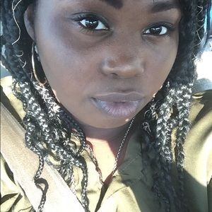 Meet your Posher, Kimberly